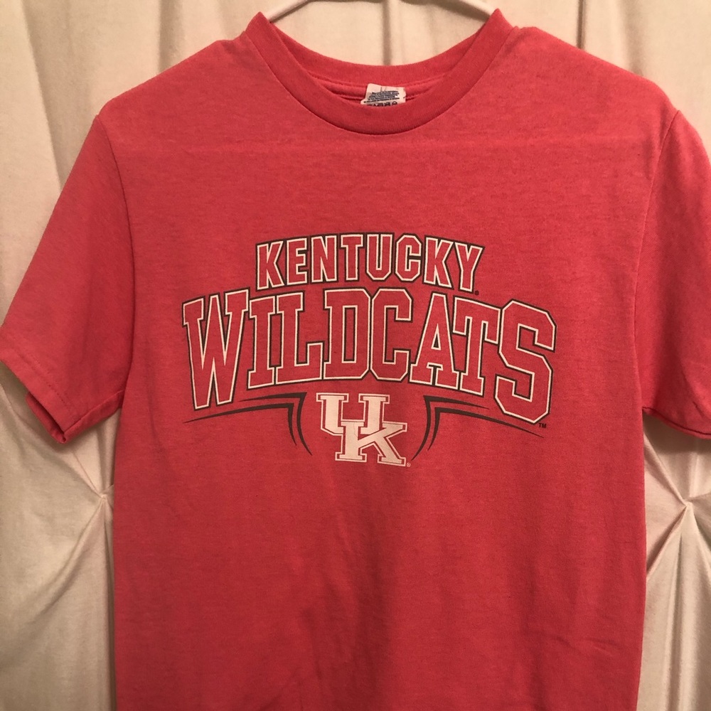 Kentucky Wildcats shirt